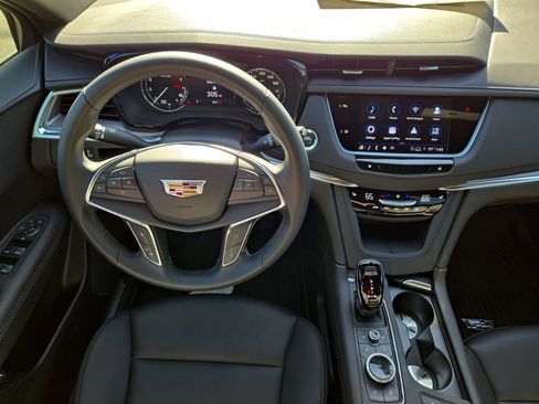 New 2025 Cadillac XT5 Luxury w/ LPO, Floor Liner Package image 14