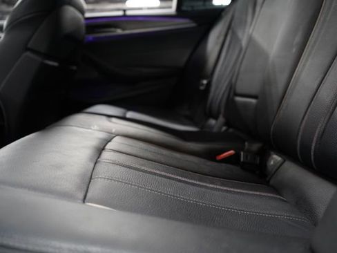 Used 2019 BMW M550i xDrive w/ Premium Package AWD/4WD image 28