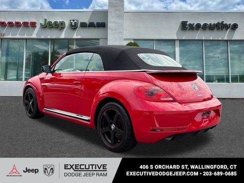 Used 2014 Volkswagen Beetle R-Line FWD image 2