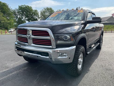 Used 2016 RAM 2500 Power Wagon w/ Luxury Group AWD/4WD image 9