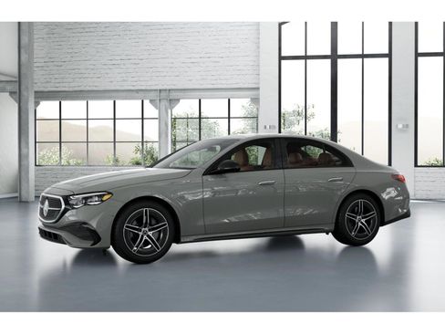 New 2026 Mercedes-Benz E 350 4MATIC Sedan image 37