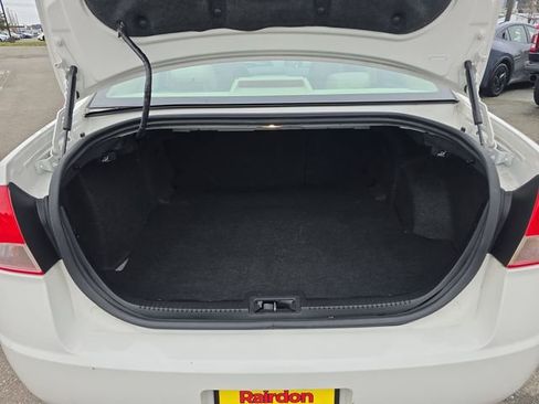 Used 2010 Mercury Milan image 12