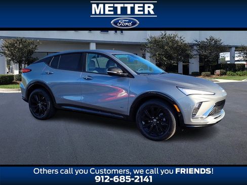 Used 2025 Buick Envista Sport Touring w/ Convenience II Package image 1