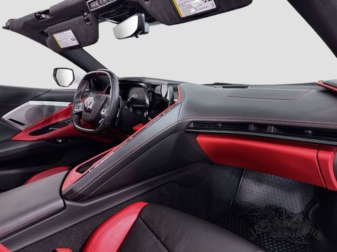 Used 2021 Chevrolet Corvette Stingray Premium Cpe w/ Z51 Performance Package RWD image 37
