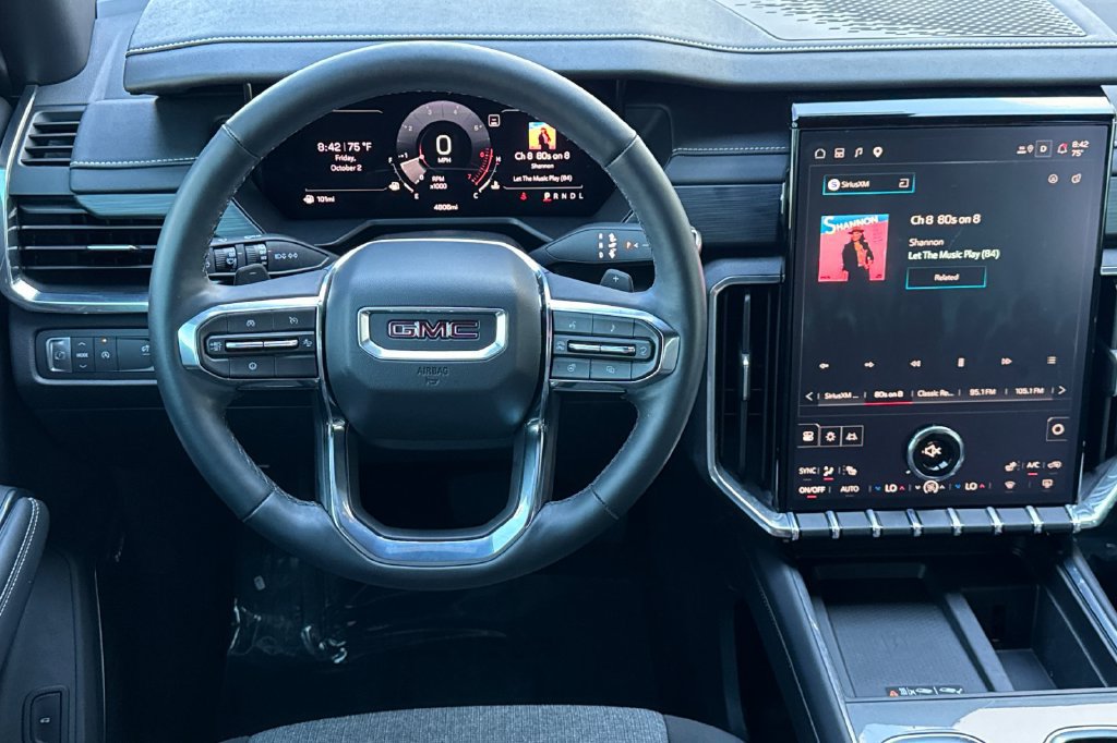 Used 2025 GMC Acadia Elevation FWD image 17