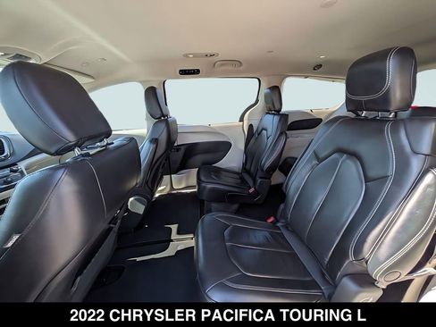 Used 2022 Chrysler Pacifica Touring-L FWD image 27