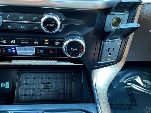 Used 2024 Ford F150 King Ranch w/ FX4 Off-Road Package image 26