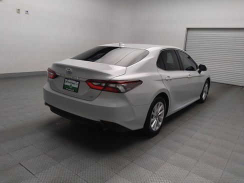 Used 2024 Toyota Camry LE image 9