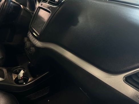 Used 2014 Dodge Journey R/T w/ Flexible Seating Group AWD/4WD image 18