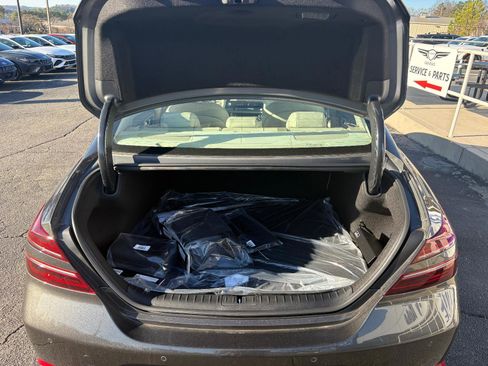 New 2026 Genesis G70 2.5T Prestige image 9