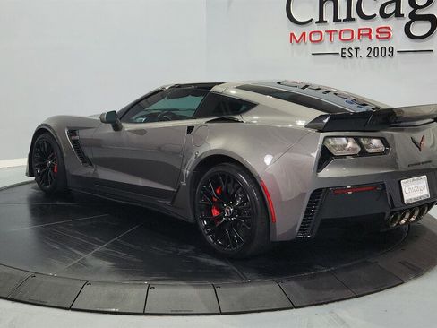 Used 2015 Chevrolet Corvette Z06 w/ Z07 Performance Package RWD image 9