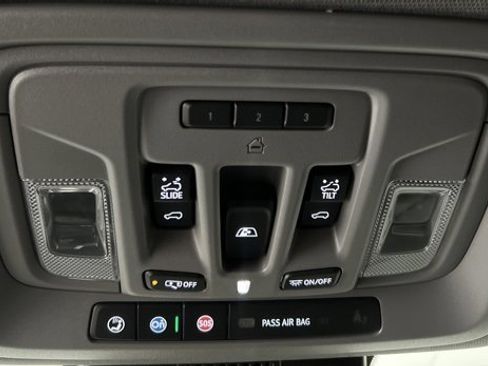 Used 2024 GMC Sierra 1500 Elevation w/ Elevation Premium Package image 40