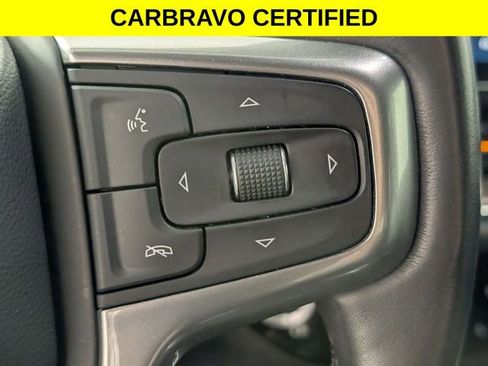 Certified 2022 Chevrolet Silverado 1500 LT Trail Boss w/ LT Trail Boss Premium Package AWD/4WD image 17