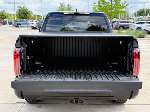 Used 2025 Toyota Tundra Limited RWD image 29