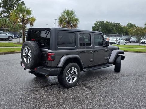 Used 2019 Jeep Wrangler Unlimited Sahara w/ Safety Group AWD/4WD image 5