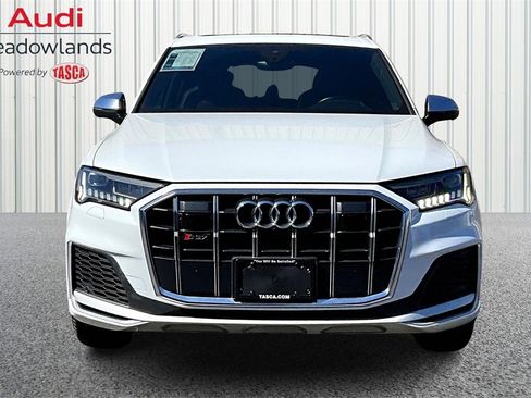 Certified 2022 Audi SQ7 Premium Plus w/ SQ7 Executive Package image 2