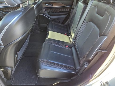 Used 2022 Jeep Grand Cherokee Summit w/ Adv Protech Group IV image 11