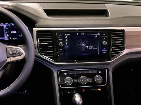 Used 2021 Volkswagen Atlas SEL Premium image 7