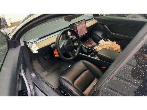 Used 2019 Tesla Model 3 Standard Range Plus RWD image 5