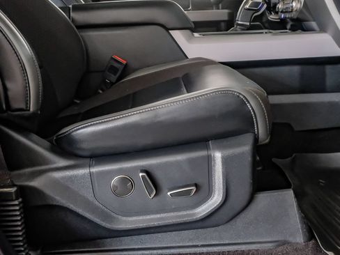 Used 2019 Ford F150 Raptor w/ Equipment Group 802A Luxury AWD/4WD image 32