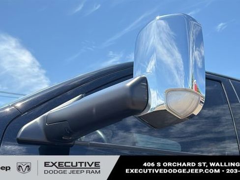 Used 2022 RAM 2500 Laramie AWD/4WD image 9