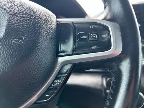 Used 2021 RAM 1500 Big Horn RWD image 15