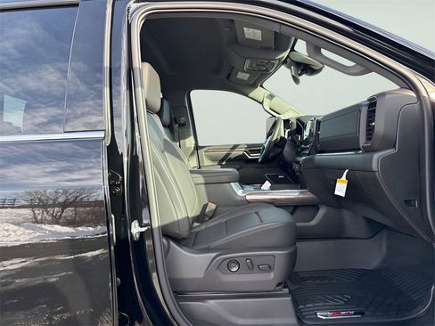 New 2026 Chevrolet Silverado 3500 LTZ w/ LTZ Plus Package image 10