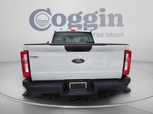Used 2026 Ford F250 XL AWD/4WD image 4