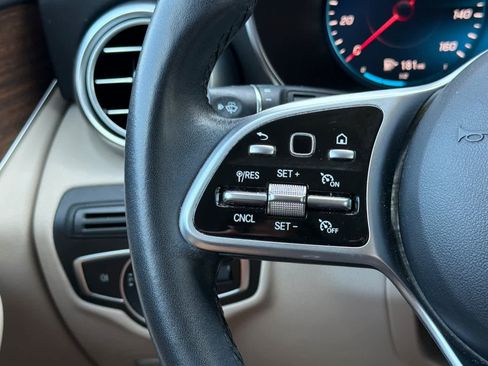 Used 2022 Mercedes-Benz GLC 300 4MATIC image 26