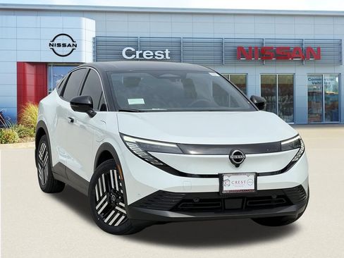 New 2026 Nissan Leaf SV+ w/ Floor Mat Package (SV+) FWD image 1