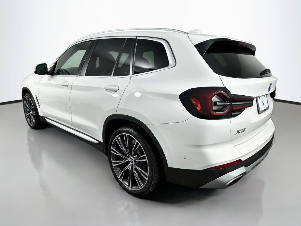 Used 2023 BMW X3 sDrive30i w/ Premium Package RWD image 7