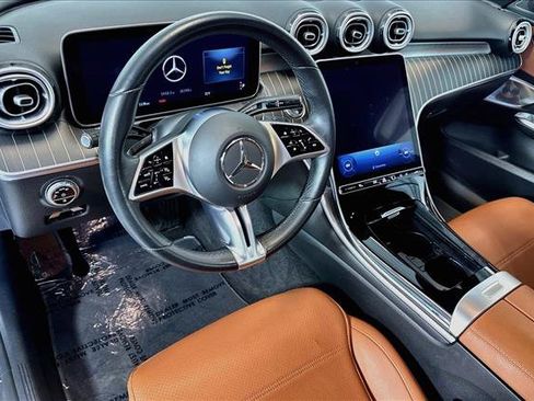 Used 2023 Mercedes-Benz C 300 Sedan image 9
