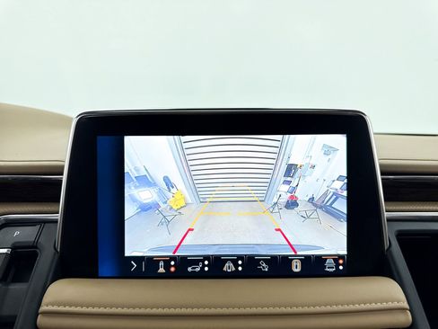 Used 2023 Chevrolet Tahoe Premier w/ Advanced Technology Package image 27