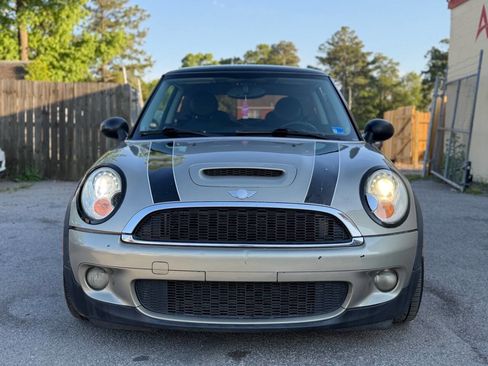 Used 2009 MINI Cooper S FWD image 3