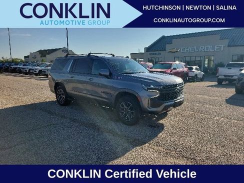 Used 2021 Chevrolet Suburban Z71 w/ Rear Media and Nav Package AWD/4WD image 1