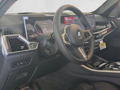 New 2026 BMW X5 sDrive40i w/ M Sport Package image 3