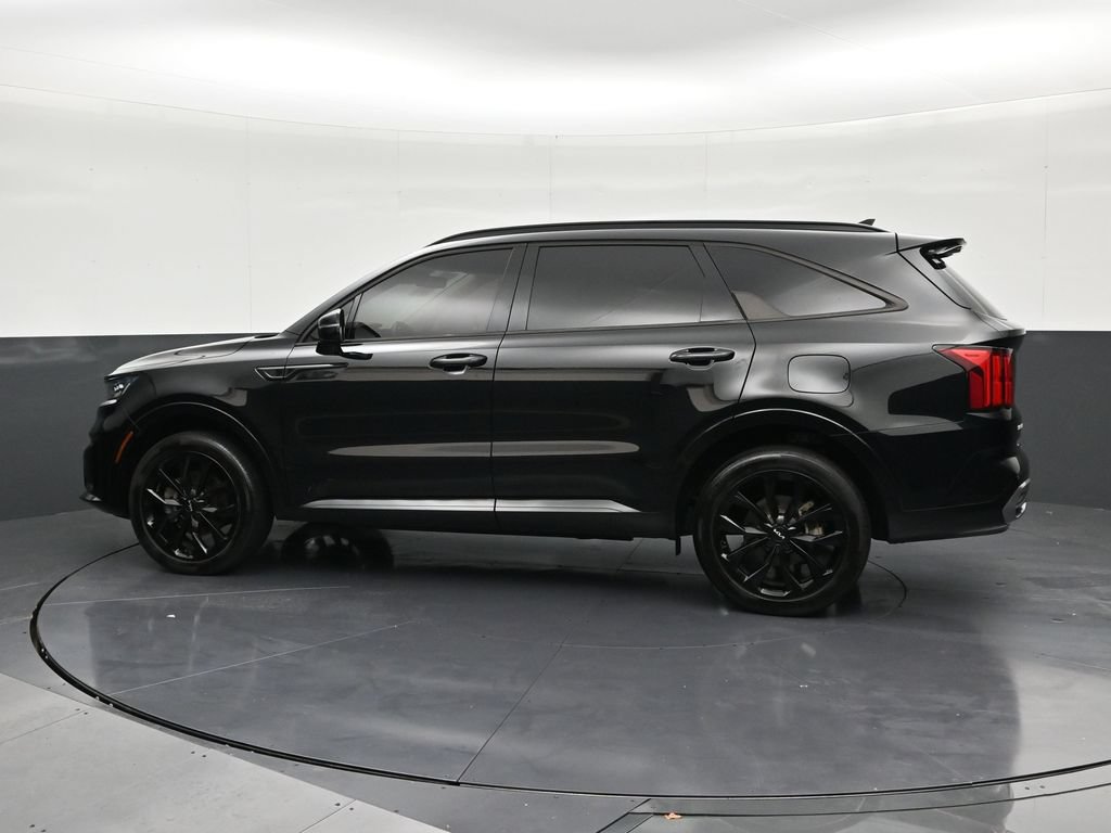 Used 2023 Kia Sorento SX AWD/4WD image 2