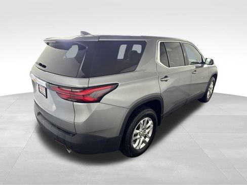 Used 2023 Chevrolet Traverse LS AWD/4WD image 8