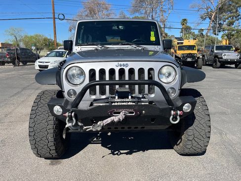 Used 2014 Jeep Wrangler Unlimited Rubicon w/ Connectivity Group image 12