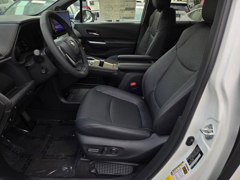 Certified 2026 Toyota Sienna Limited AWD/4WD image 16
