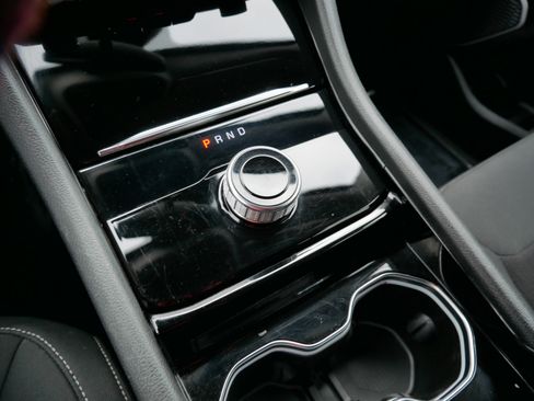 Used 2022 Jeep Grand Cherokee L Laredo w/ Luxury Tech Group I image 24