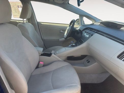 Used 2011 Toyota Prius Two image 15