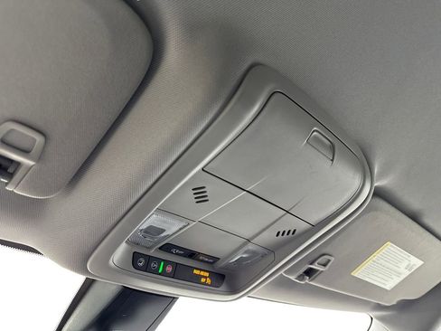 Used 2025 Chevrolet Blazer LT FWD image 72