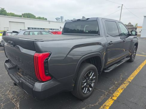 Used 2023 Toyota Tundra SR5 w/ SR5 Convenience Package AWD/4WD image 2