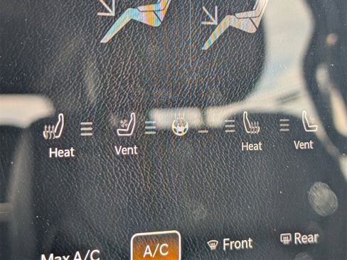 Used 2024 RAM 1500 Limited image 19