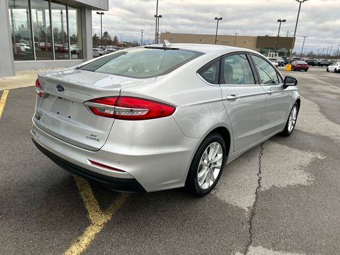 Used 2019 Ford Fusion SE image 7