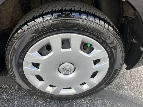 Used 2012 Scion xB FWD image 27