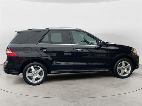 Used 2015 Mercedes-Benz ML 400 4MATIC image 6