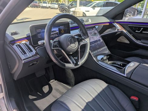 Used 2022 Mercedes-Benz S 580 4MATIC Sedan image 12
