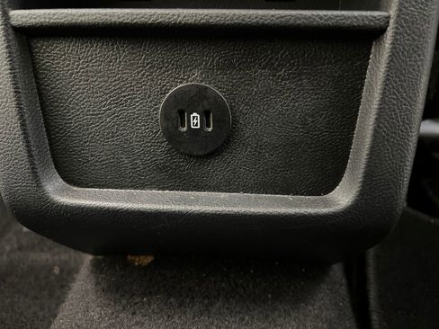 Used 2024 Ford Edge SEL image 22